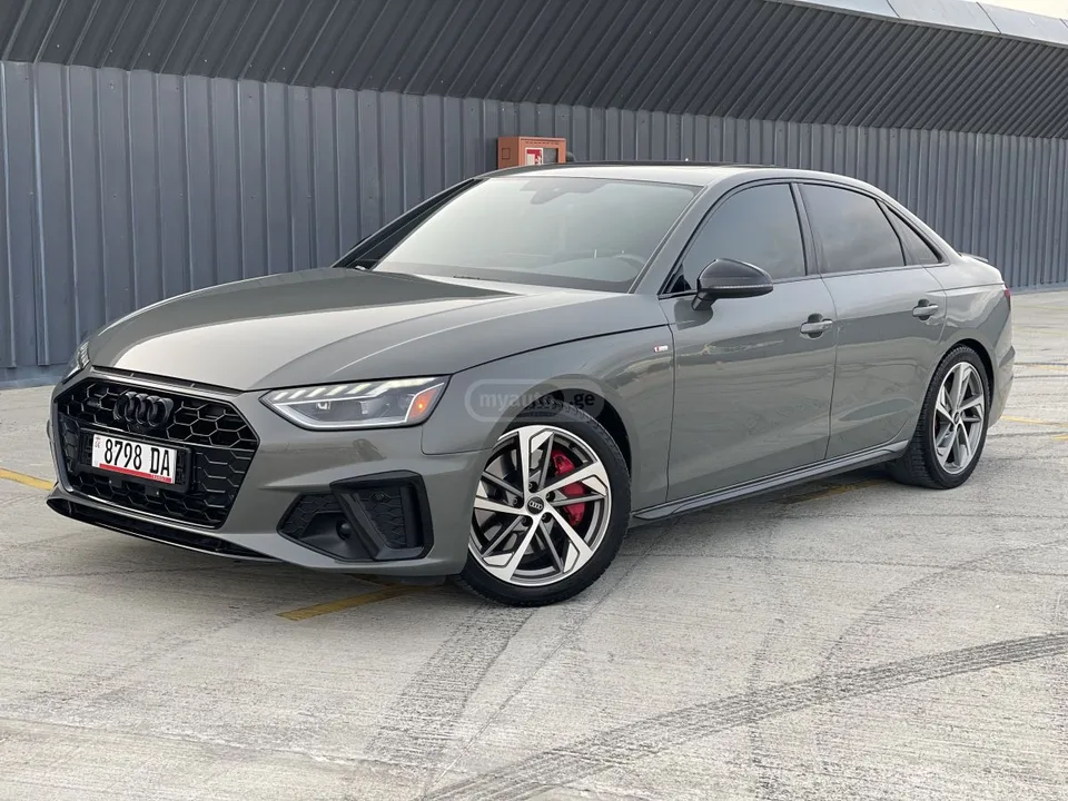 Audi A4 2024 — миниатюра 2