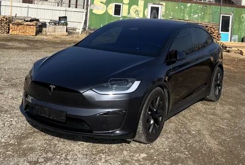 Tesla Model X 2024 купить в Москве