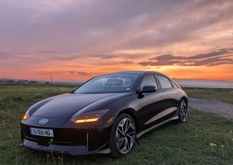 Hyundai Ioniq 6 SEL All Wheel Drive Automatic 2023 — миниатюра 4