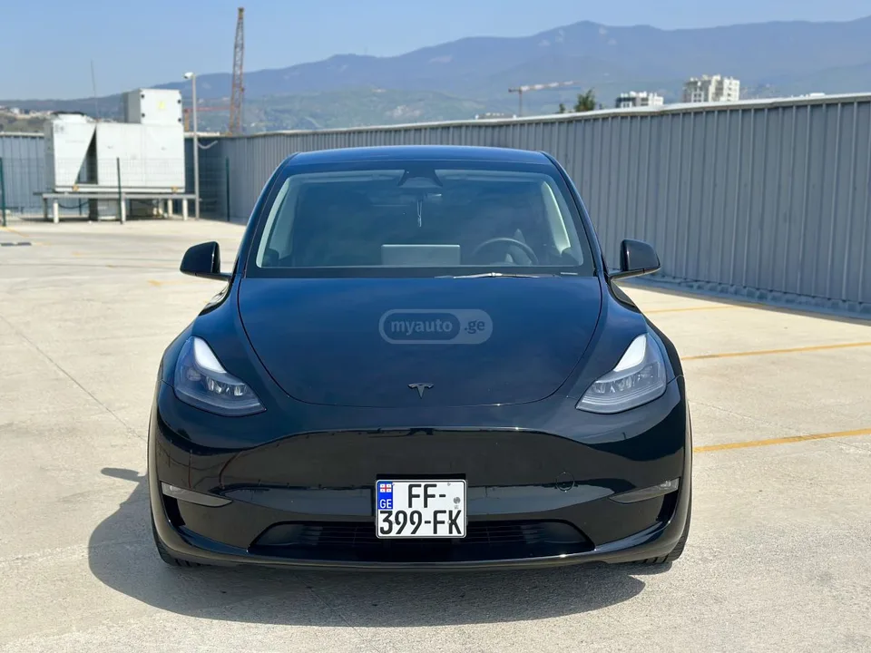 Tesla Model Y PERFORMANCE 2023 — миниатюра 2