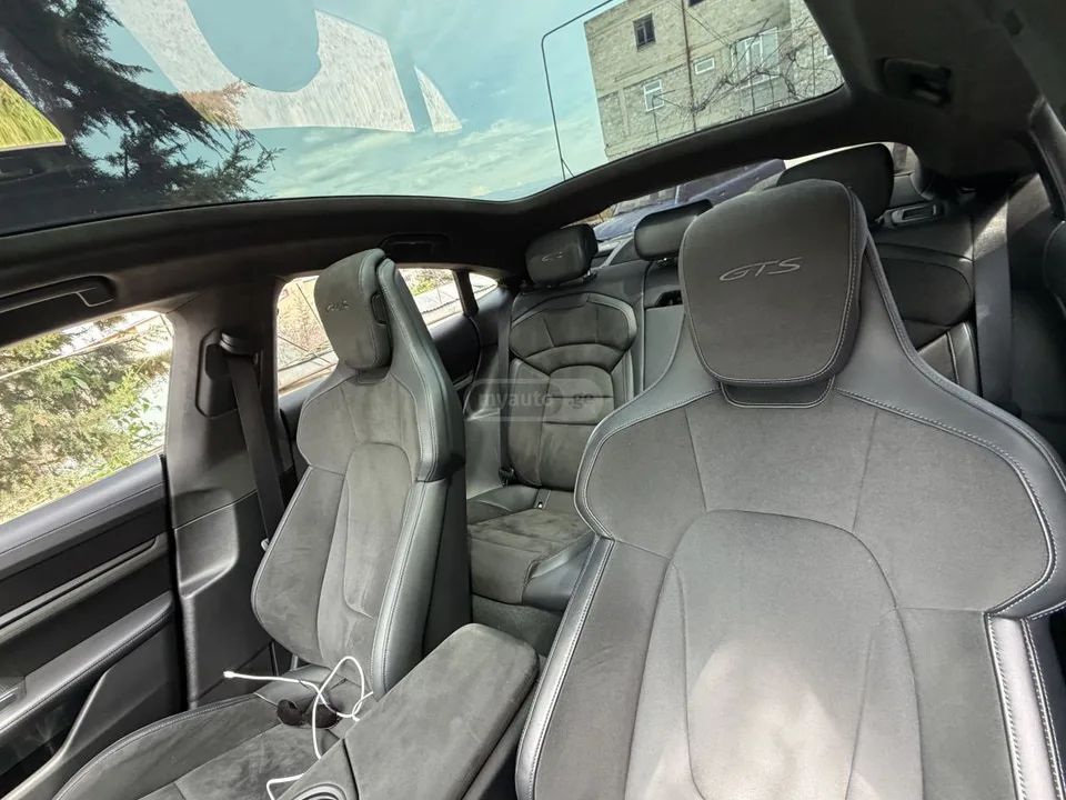 Porsche Taycan 4 S GTS 2023 — миниатюра 5