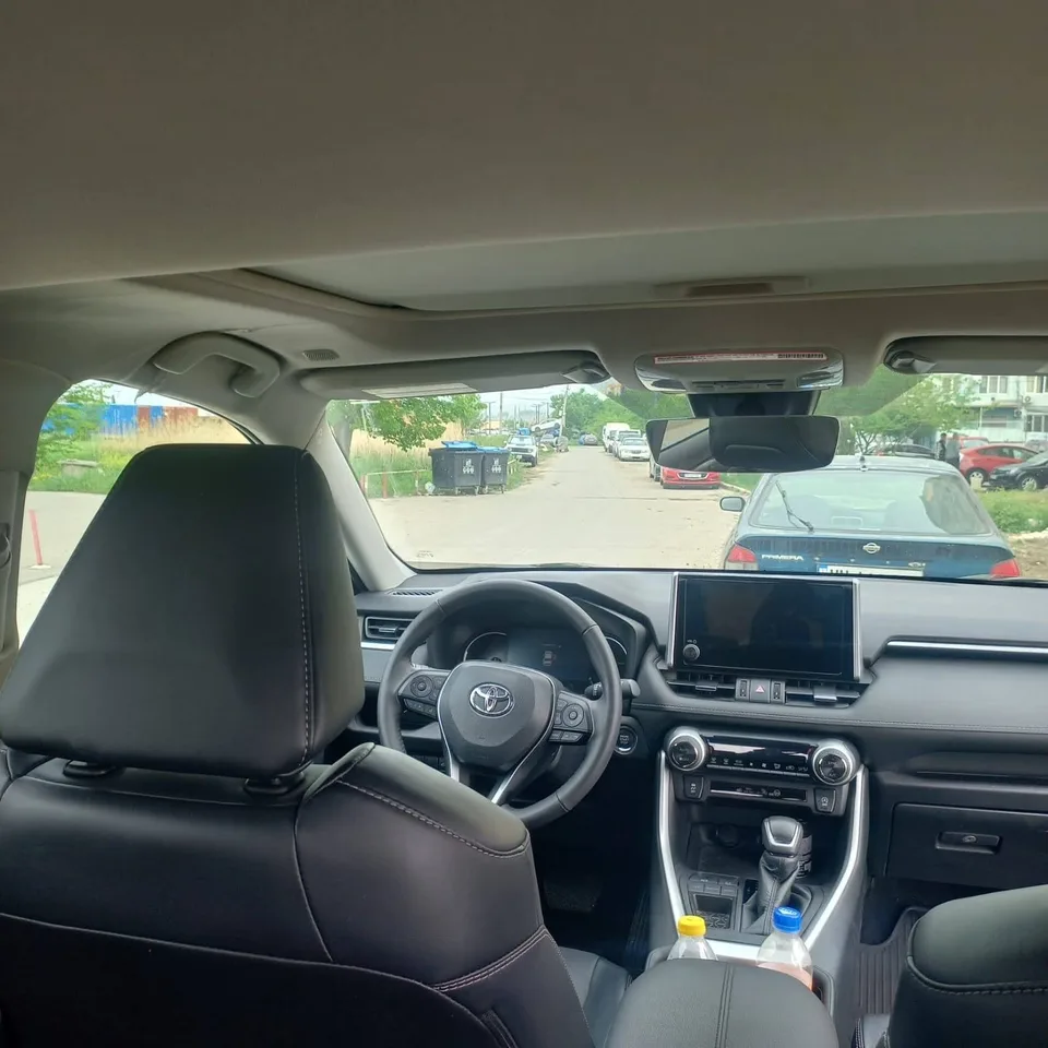 Toyota RAV 4 LE 4dr All-Wheel Drive Automat 2023 — миниатюра 5