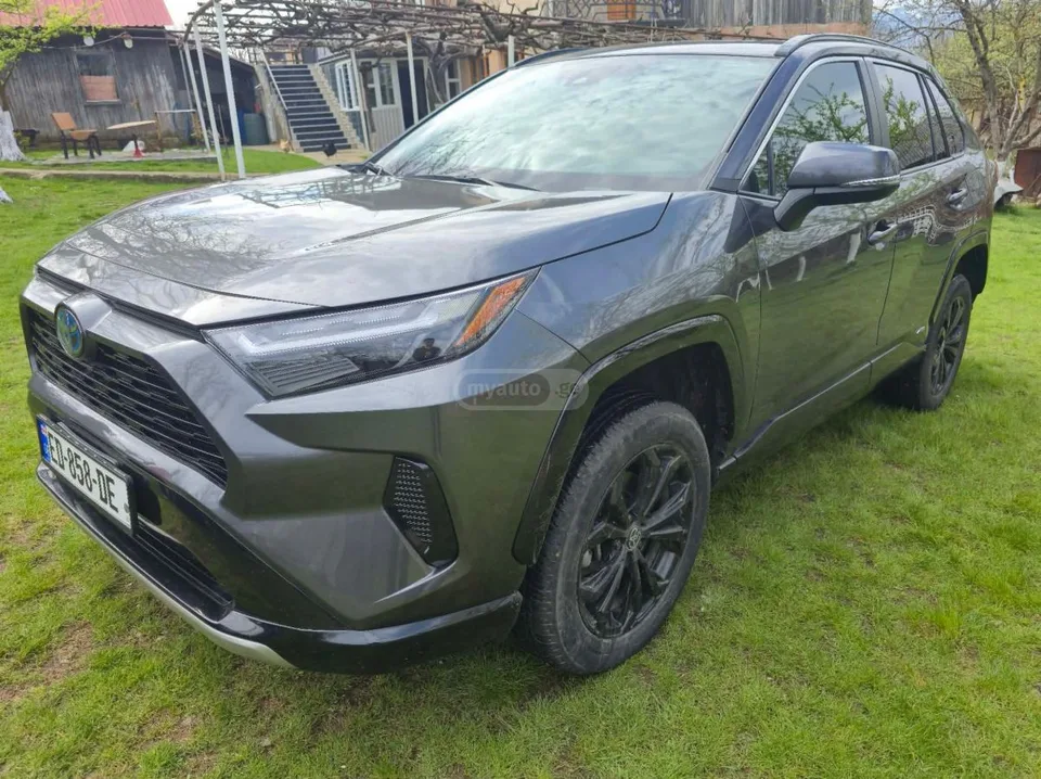Toyota RAV 4 LE 4dr All-Wheel Drive Automat 2022 — миниатюра 5