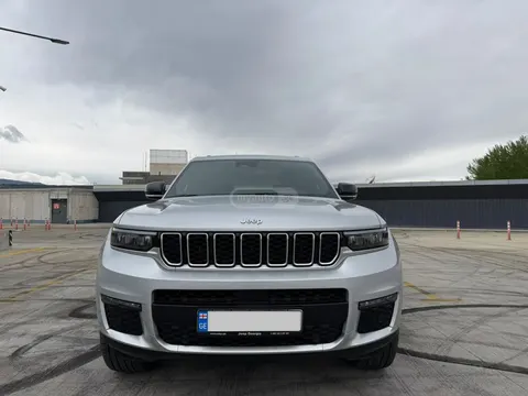 Jeep Grand Cherokee 2024 купить в Москве