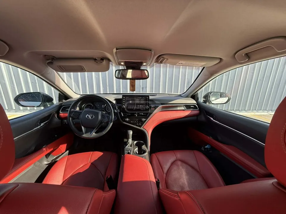 Toyota Camry XSE 4dr Front-Wheel Drive Seda 2022 — миниатюра 3