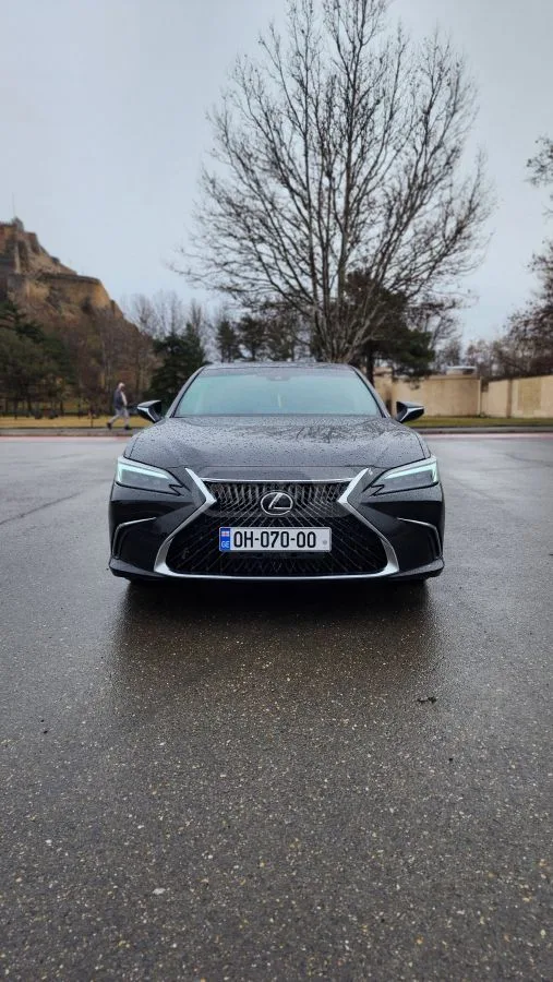 Lexus ES 330 2024 — миниатюра 2