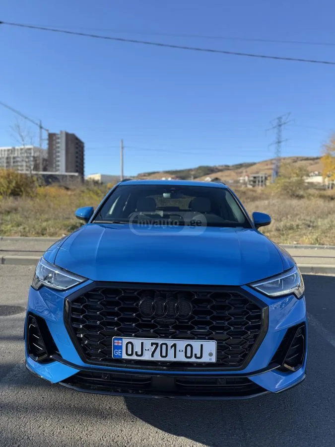 Audi Q3 Audi Q3 S line 2024 — фото 1, купить с доставкой в Москву