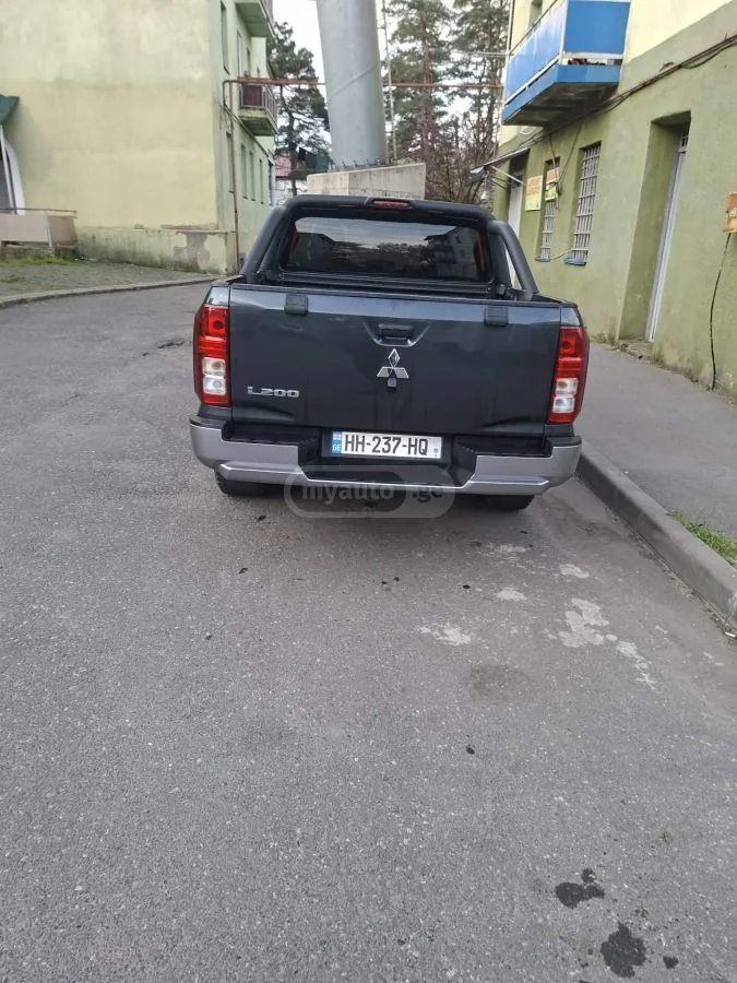 Mitsubishi L200 2023 — миниатюра 3
