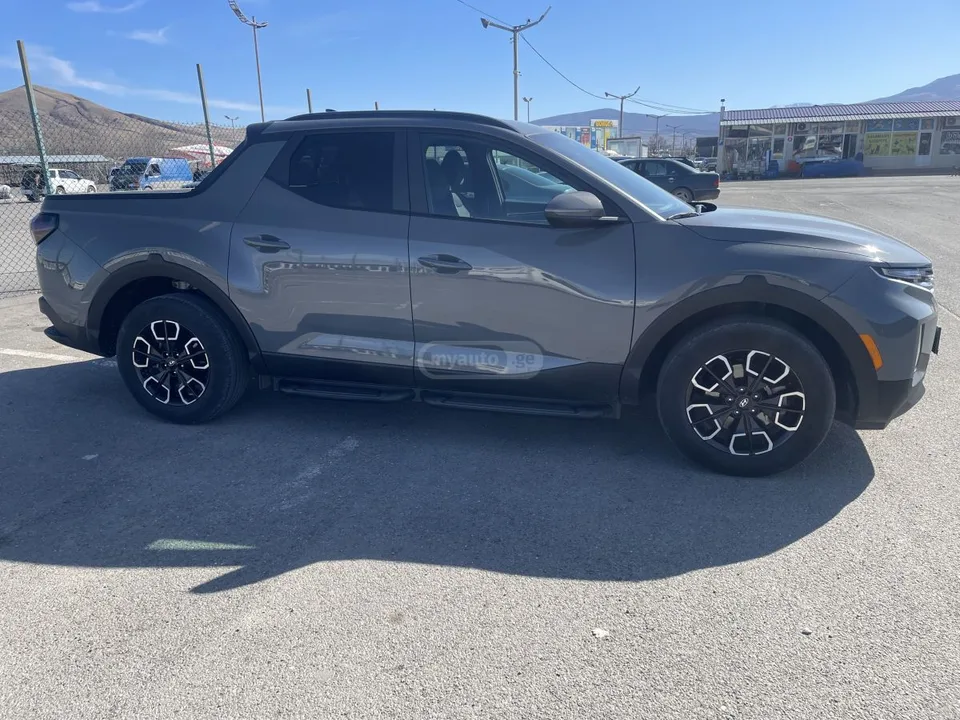 Hyundai Santa Cruz 2.5T SEL Premium All-Wheel Dri 2023 — миниатюра 4