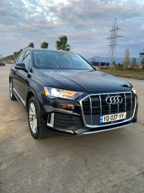 Audi Q7 2023 купить в Москве