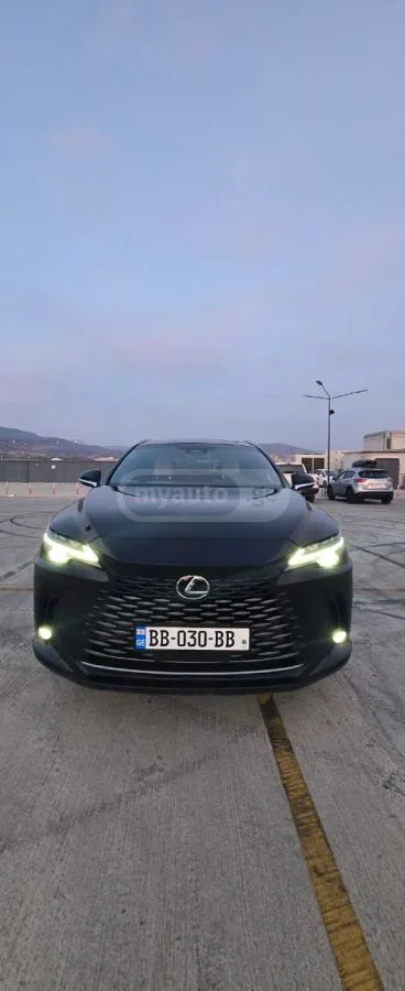 Lexus RX 350 Premium 4dr All-Wheel Drive Au 2023 — фото 1, купить с доставкой в Москву