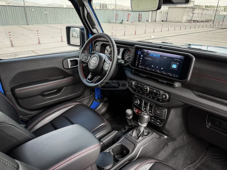 Jeep Wrangler Rubicon 2025 — миниатюра 5