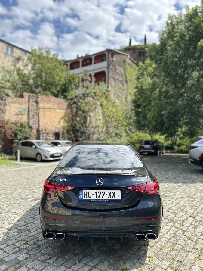 Mercedes-Benz C 300 2022 — миниатюра 3