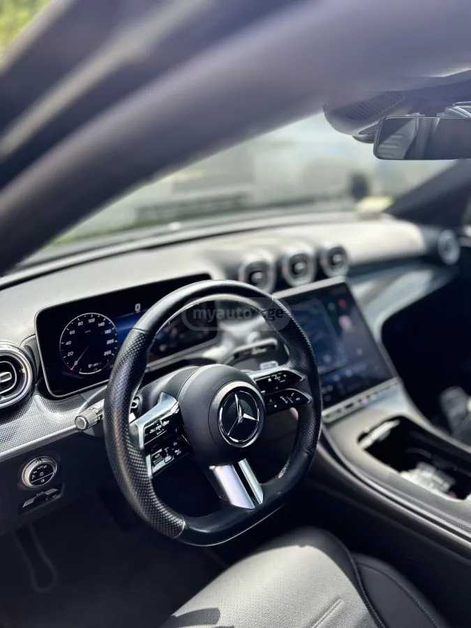 Mercedes-Benz C 300 2022 — миниатюра 4