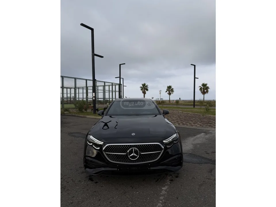 Mercedes-Benz E 300 2025 — миниатюра 2