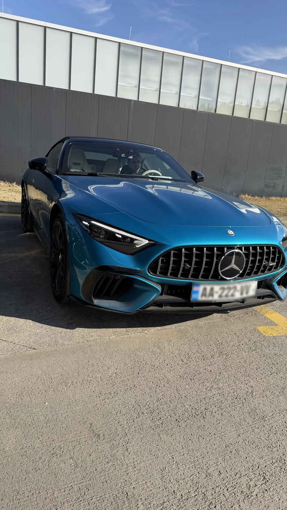 Mercedes-Benz SL 63 2024 — миниатюра 3