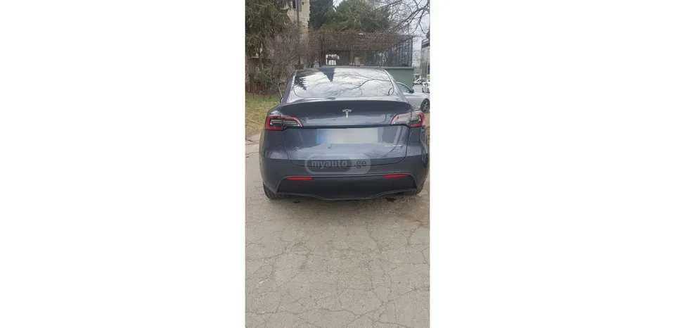 Tesla Model Y DUAL MOTORS LONG RANG. 2022 — миниатюра 4