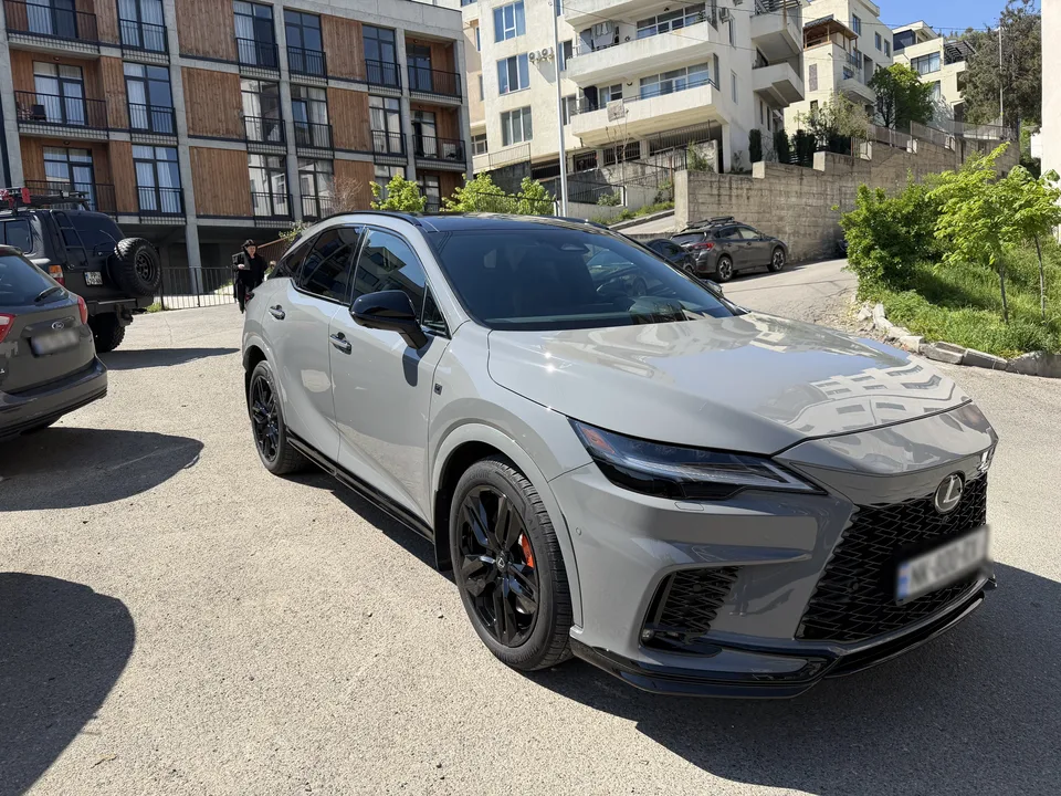 Lexus RX 500 BLACK LINE 2024 — миниатюра 2