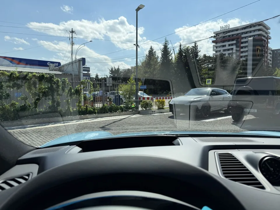 Porsche Macan 2025 — миниатюра 3
