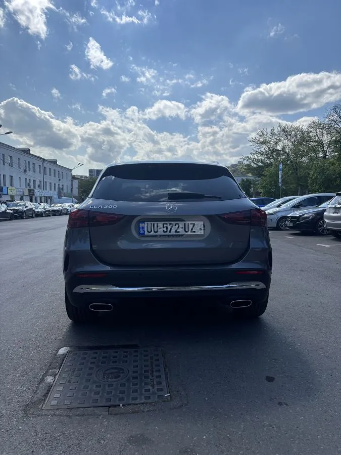 Mercedes-Benz GLA 200 2025 — миниатюра 3