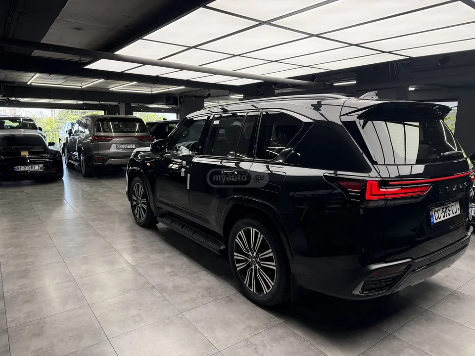 Lexus LX 500 2026 — миниатюра 5
