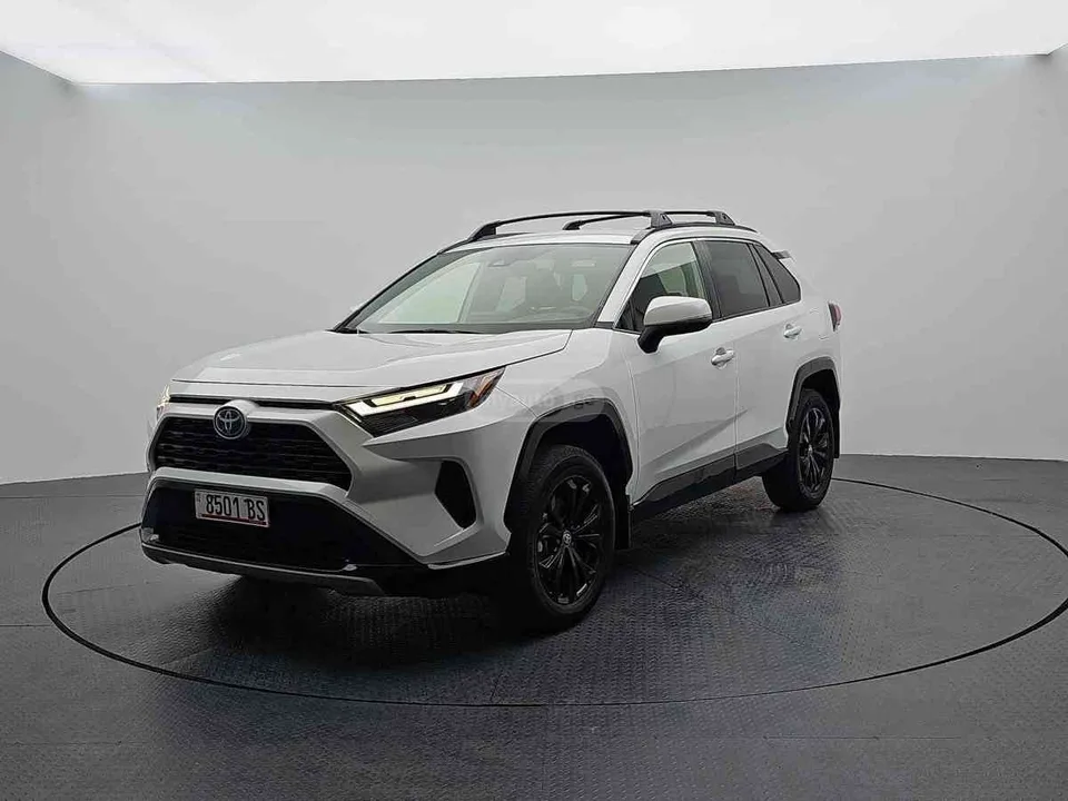 Toyota RAV4 SE 4dr All-Wheel Drive CVT 2023 — миниатюра 2