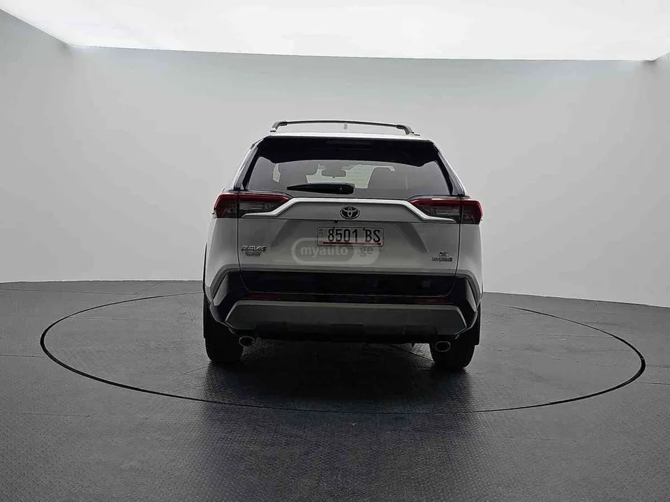 Toyota RAV4 SE 4dr All-Wheel Drive CVT 2023 — миниатюра 3