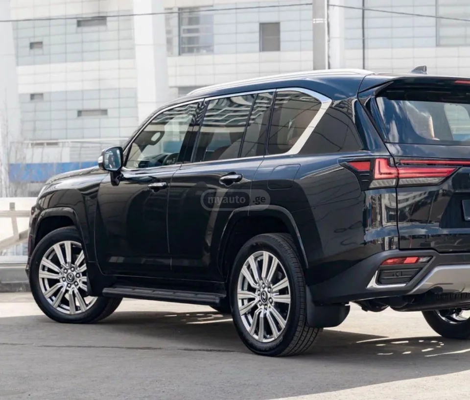 Lexus LX 500 VIP 2023 — миниатюра 3