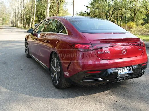 Mercedes-Benz EQE AMG 2023 — миниатюра 2