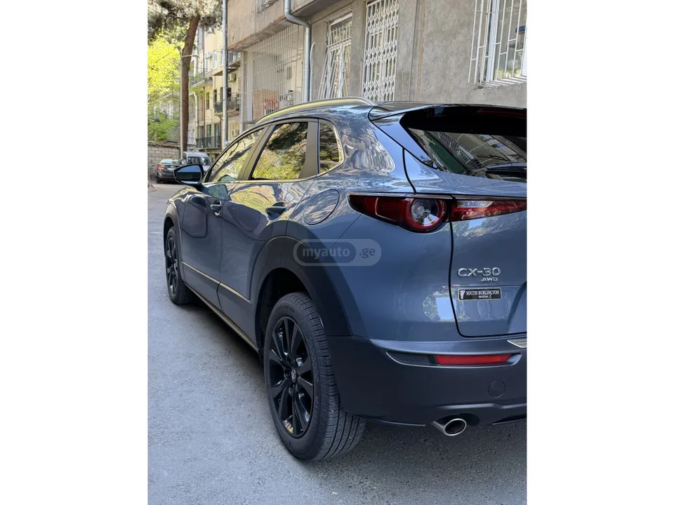 Mazda CX-30 2023 — миниатюра 3