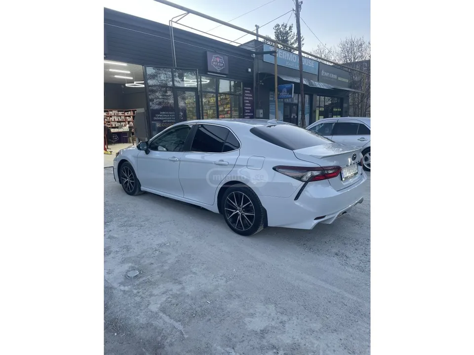 Toyota Camry SE 4dr All-Wheel Drive Sedan A 2023 — миниатюра 4