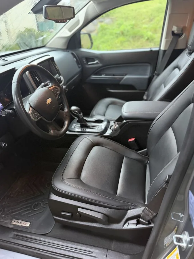 Chevrolet Colorado Z71 4x4 Crew Cab 6 ft. box 140 2022 — миниатюра 3