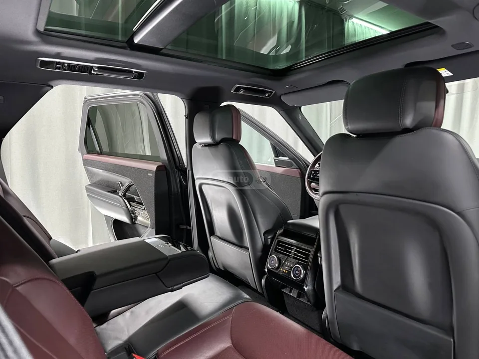 Land Rover Range Rover Sport Autobiography 4dr 4x4 PHEV Aut 2023 — миниатюра 4