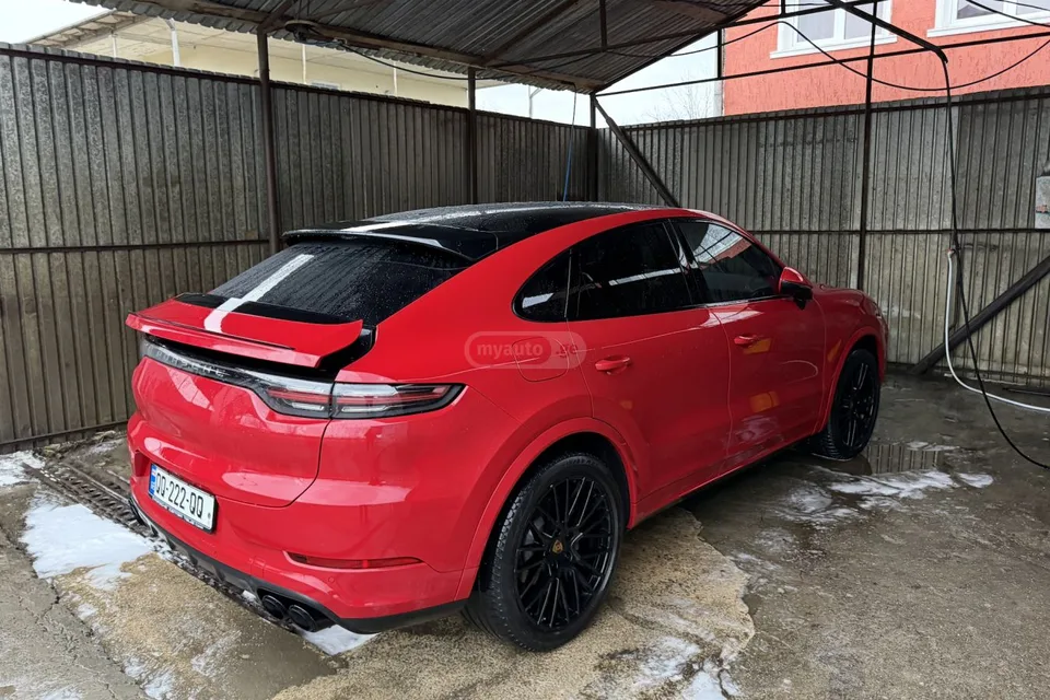 Porsche Cayenne 2022 — миниатюра 2