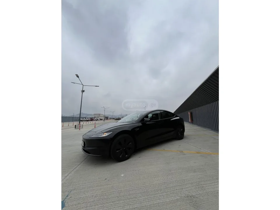 Tesla Model 3 LONG RANGE 2024 — миниатюра 3