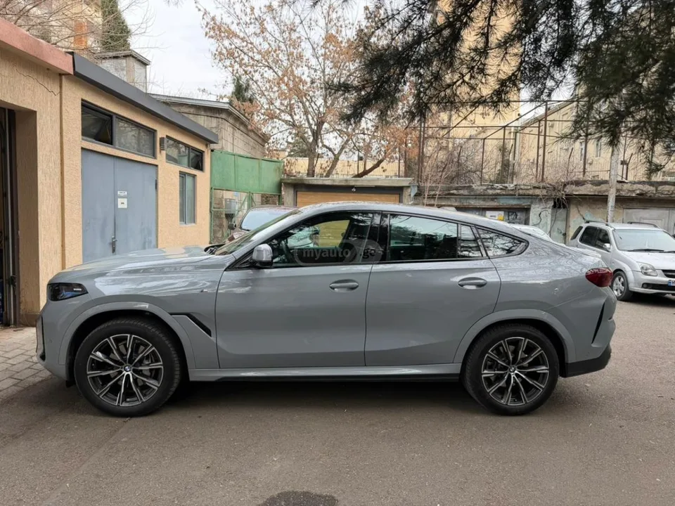 BMW X6 xDrive40i 4dr All-Wheel Drive 2023 — миниатюра 4