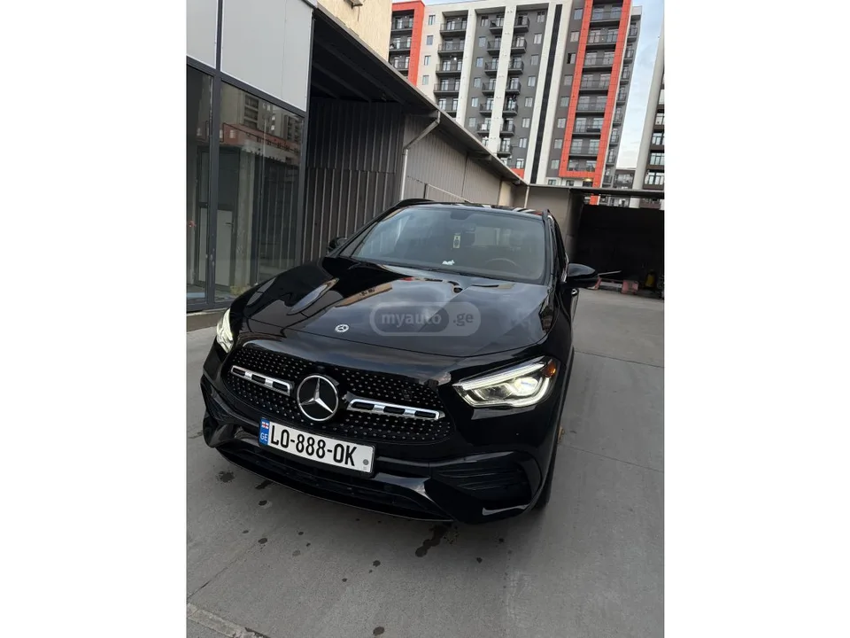 Mercedes-Benz GLA 250 Base GLA 250 4dr All-Wheel Dri 2023 — миниатюра 3