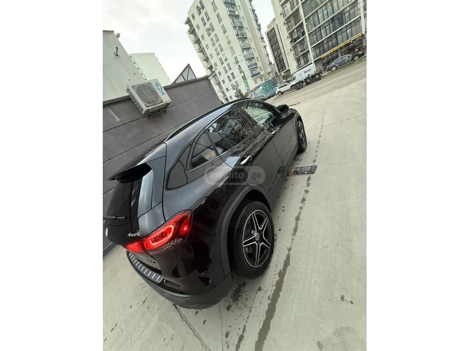 Mercedes-Benz GLA 250 Base GLA 250 4dr All-Wheel Dri 2023 — миниатюра 4