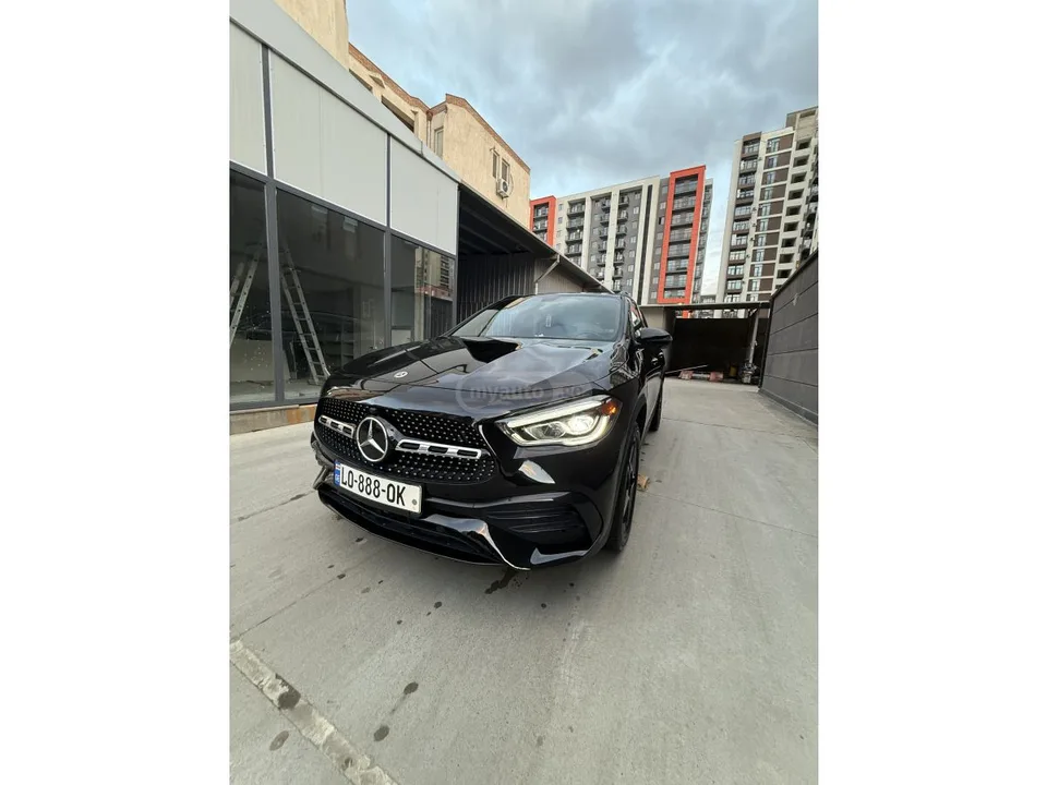 Mercedes-Benz GLA 250 Base GLA 250 4dr All-Wheel Dri 2023 — фото 1, купить с доставкой в Москву