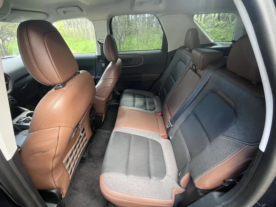 Ford Bronco Sport Badlands 4dr 4x4 Automatic 2022 — миниатюра 5