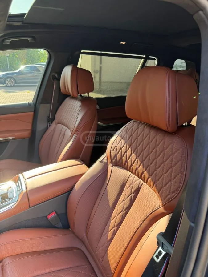 BMW X7 Xdrive40I 2025 — миниатюра 2