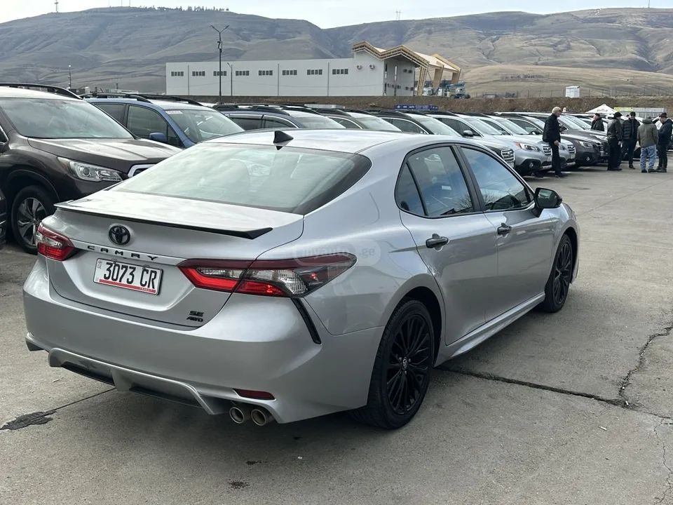 Toyota Camry SE 4dr All-Wheel Drive Sedan A 2022 — миниатюра 3