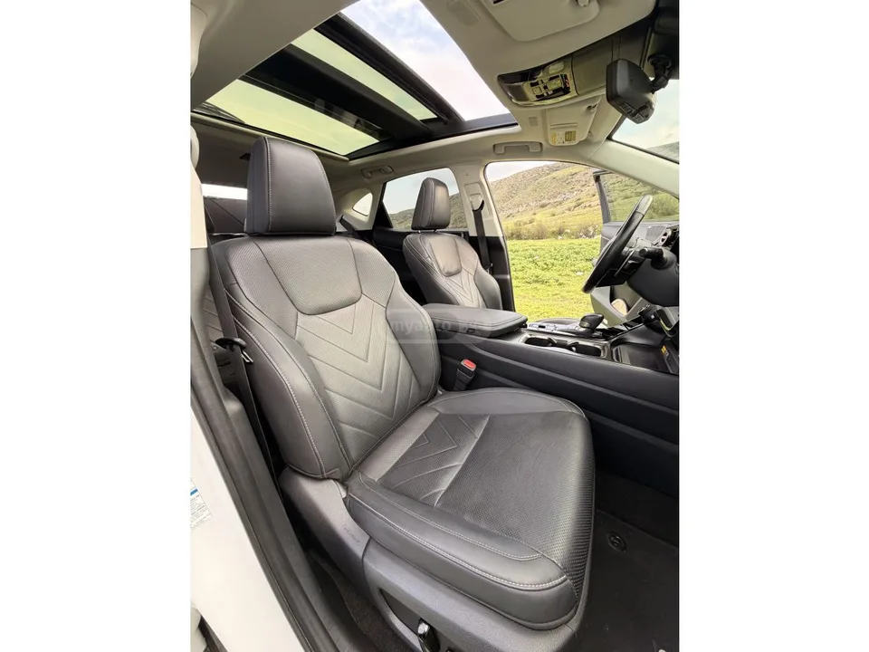 Lexus NX 350 Luxury 4dr All-Wheel Drive Aut 2022 — миниатюра 5