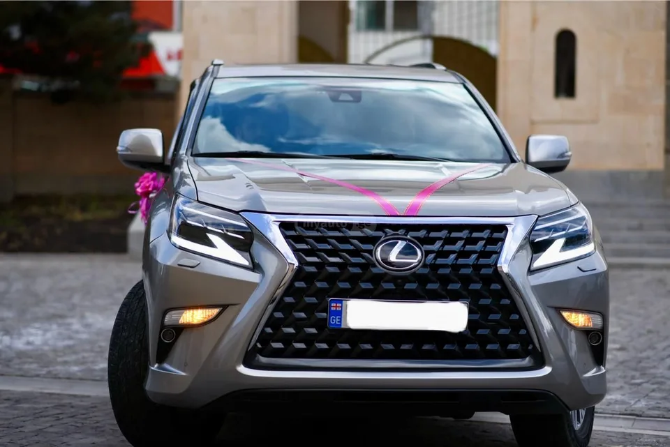 Lexus GX 460 Luxury 4dr 4x4 Automatic 2022 — фото 1, купить с доставкой в Москву