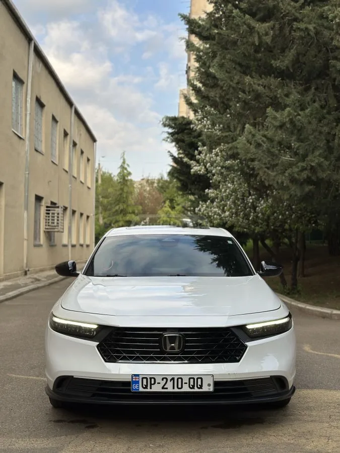 Honda Accord 2023 — миниатюра 3