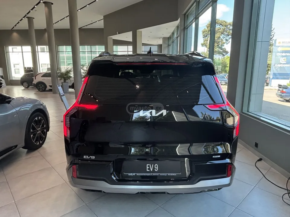 Kia EV9 2025 — миниатюра 2