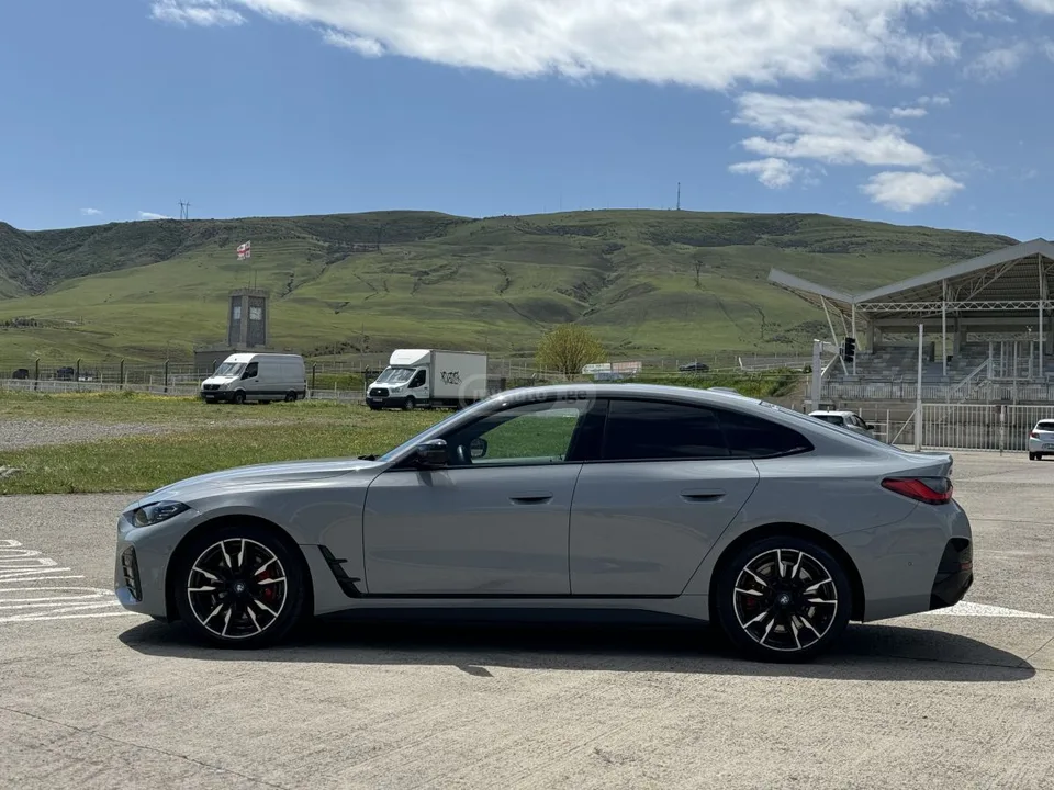 BMW i4 M50 4dr All-Wheel Drive Gran C 2023 — миниатюра 4