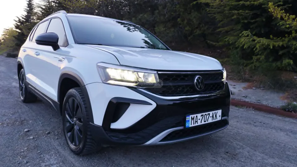 Volkswagen Taos 2022 — миниатюра 2