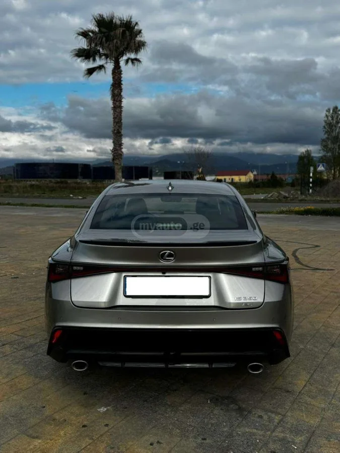 Lexus IS 350 F SPORT 4dr All-Wheel Drive Se 2022 — миниатюра 5