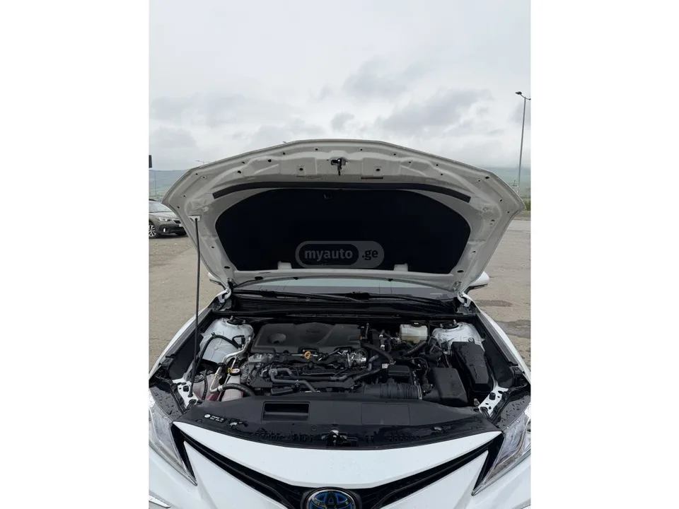 Toyota Camry 2022 — миниатюра 3